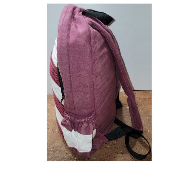 Patriotic, USA Flag Distressed/Vintage-Look Backpack - Picture 2 of 7